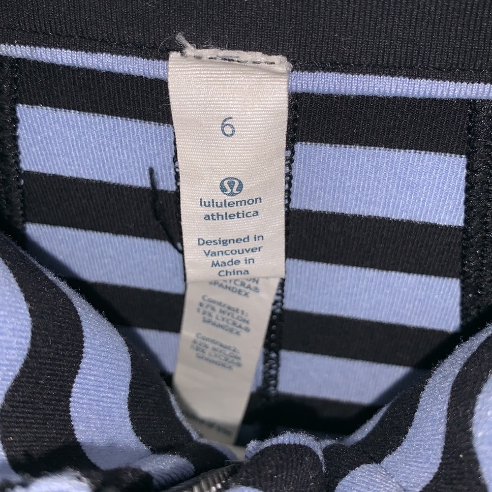 Lululemon Jacket - Picture 2 of 3